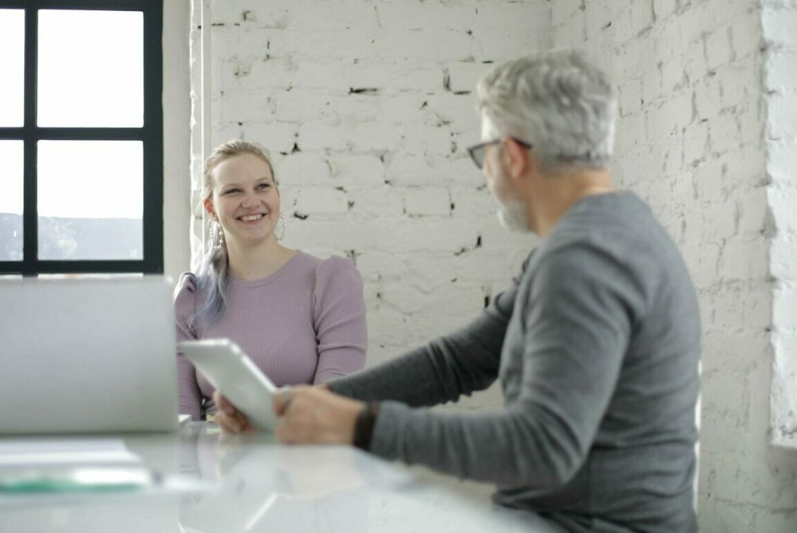 Feedback, Kommunikation und schwierige Gespräche meistern als Führungskraft_coaching-neuherz.at